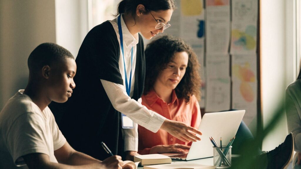 Fractional executive revenue growth: a practical guide for scaling companies